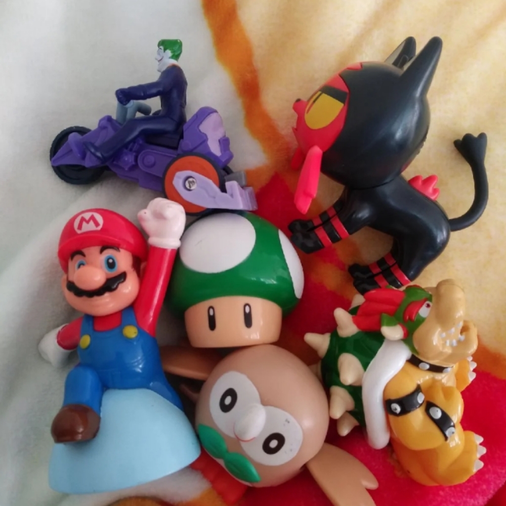 Random toy lot